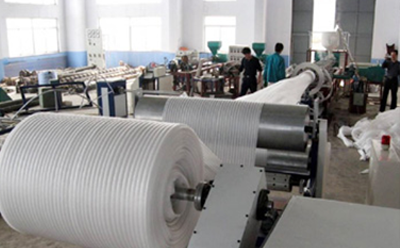 珠棉卷膜生产车间